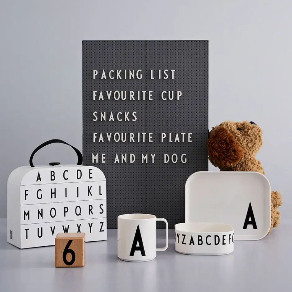 Design Letters lasten tarjoilusetti, D