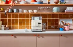 KitchenAid automaattinen espressokone KF8, Porcelain white.