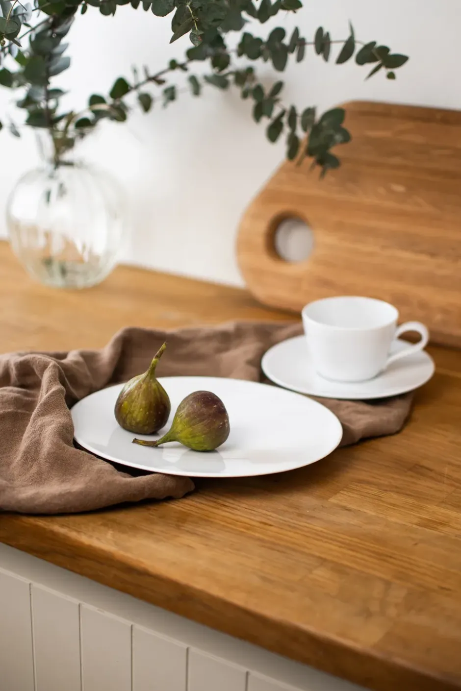 Life kahviastiasto 18 osaa, Valkoinen