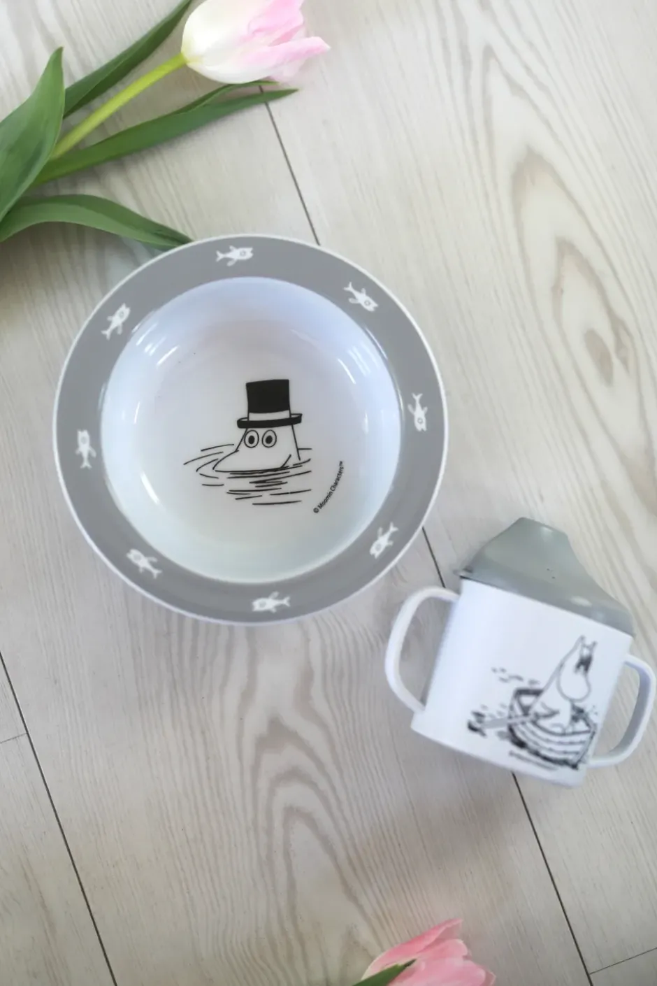 Mumin Vatten & Bad nokkamuki & imukuppilautanen, Harmaa