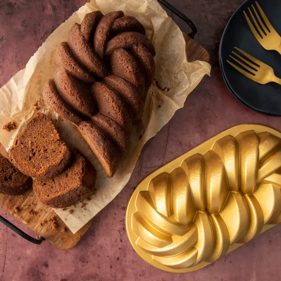 Nordic Ware Braided -leipävuoka 1,4 l, Kulta