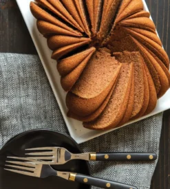 Nordic Ware Classic fluted loaf -leivontavuoka, 1,4 l
