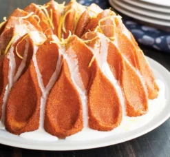 Nordic Ware Crown bundt -leivontavuoka, 2,4 l