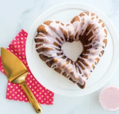 Nordic Ware Elegant heart bundt -leivontavuoka, 2,4 l