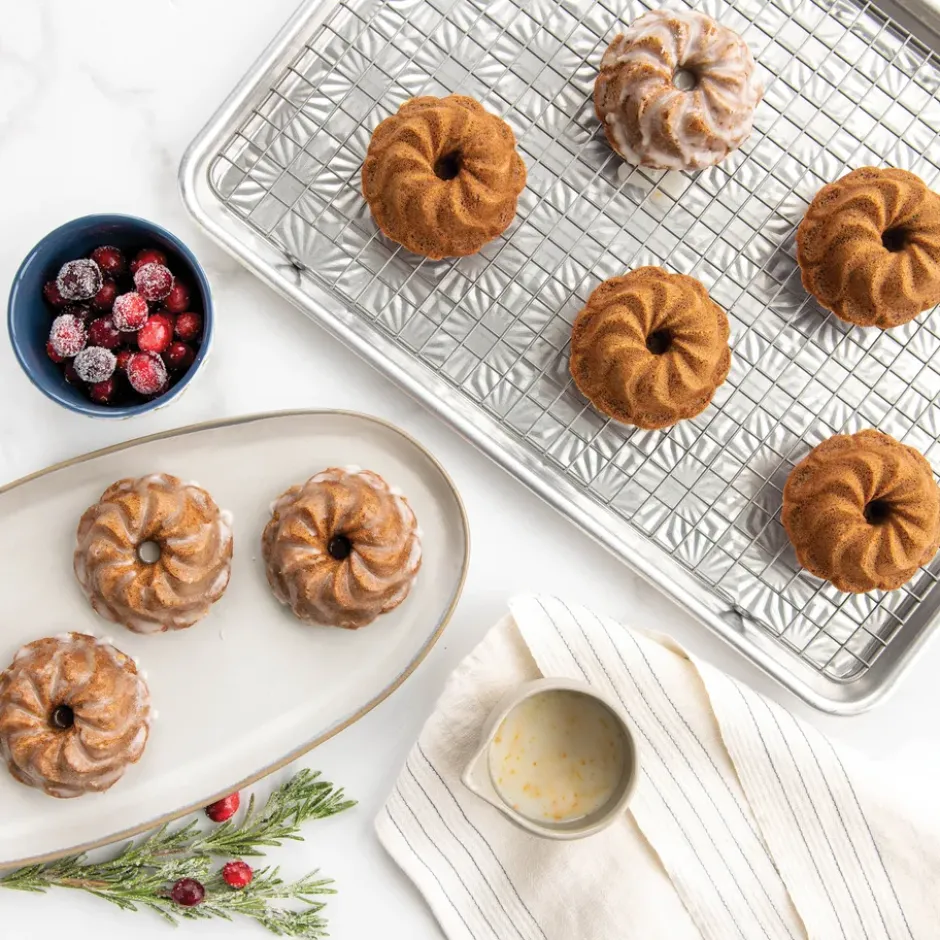 Nordic Ware piroutte bundtlette leivontavuoka 1,2 L, Kultainen