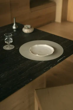 Nupo pöytätabletti, Oyster white, ympyrä, L