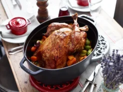 Staub La Cocotte ovaali pata valurauta 8 L, Musta