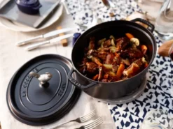Staub nuppi metallista, Kananliha