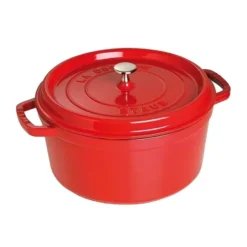 Staub pyöreä pata valurautaa, 6,7 l, punainen